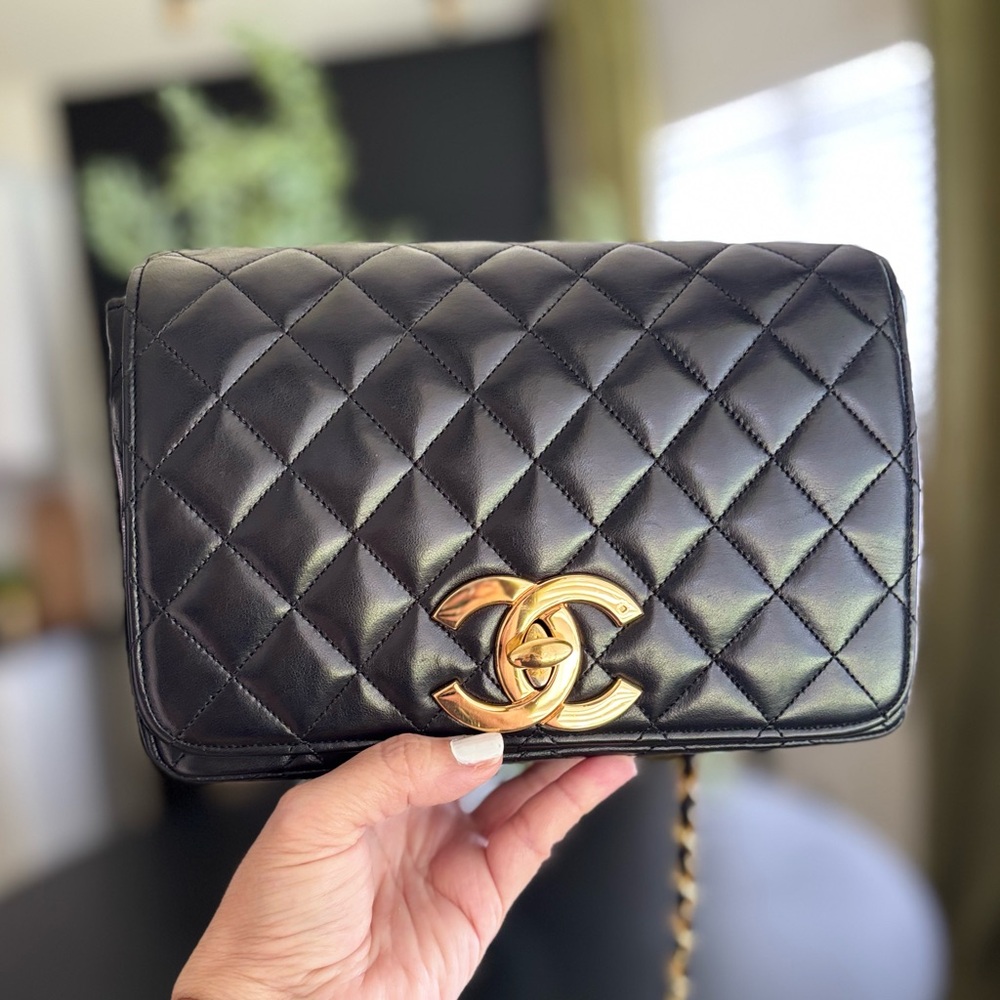 CHANEL Vintage Single Flap Oversized 24k gold plated CC